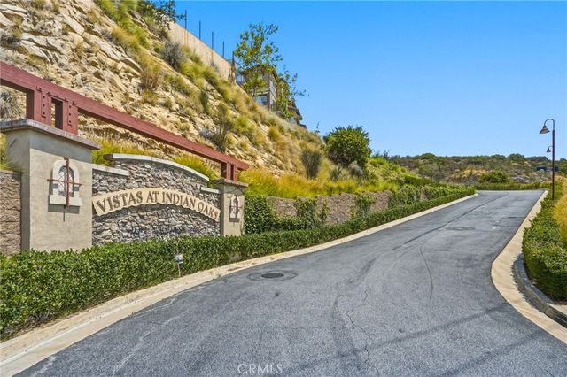 11528 Verona, Chatsworth, CA 91311