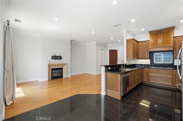 11528 Verona, Chatsworth, CA 91311