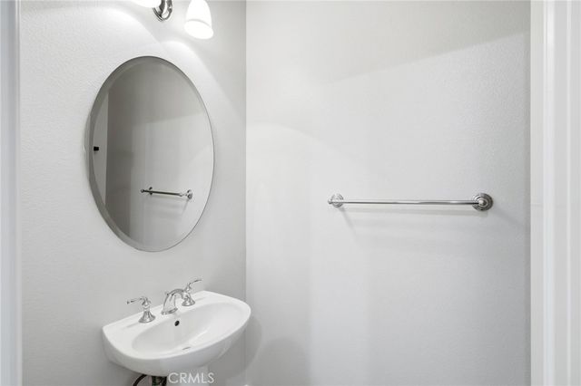 11528 Verona, Chatsworth, CA 91311