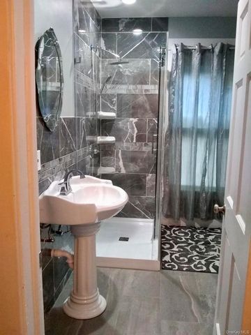 95 Dupont Avenue, Newburgh, NY 12550