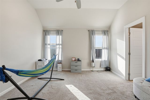 10914 S 274th East Avenue, Coweta, OK 74429