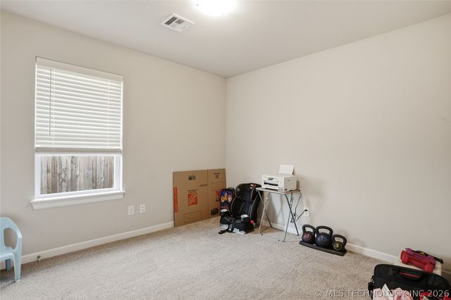 10914 S 274th East Avenue, Coweta, OK 74429