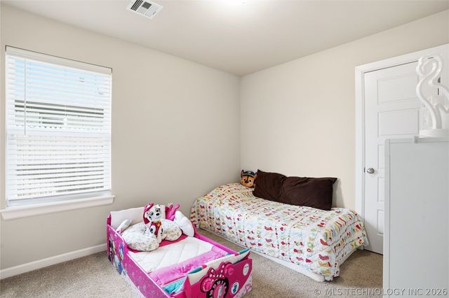 10914 S 274th East Avenue, Coweta, OK 74429