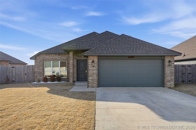 10914 S 274th East Avenue, Coweta, OK 74429