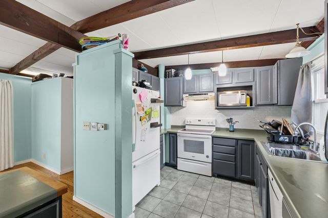 304 E Mumford Drive, Urbana, IL 61801