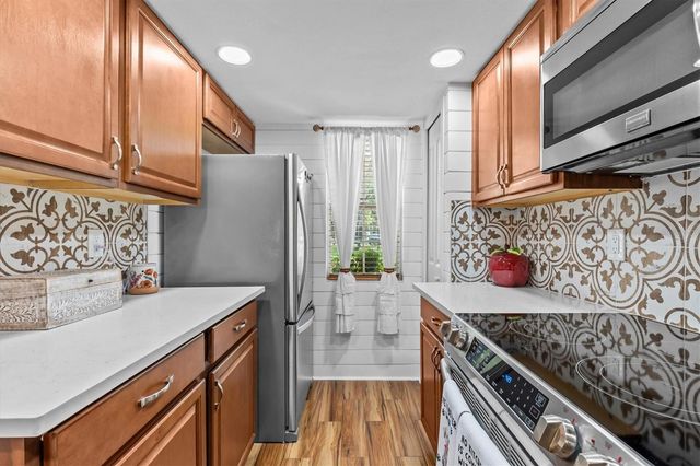 2169 FOX CHASE BOULEVARD, Palm Harbor, FL 34683