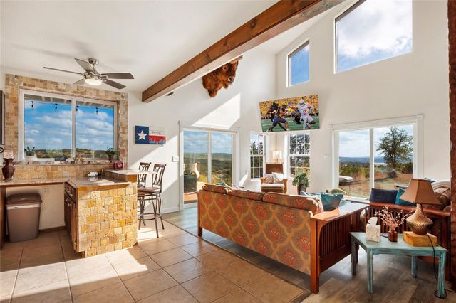 28543 Paradise Manor DR, Marble Falls, TX 78654