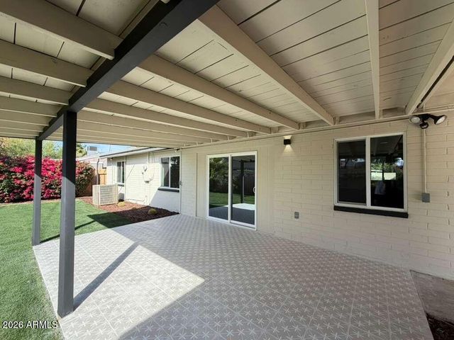 6134 N 9TH Street, Phoenix, AZ 85014