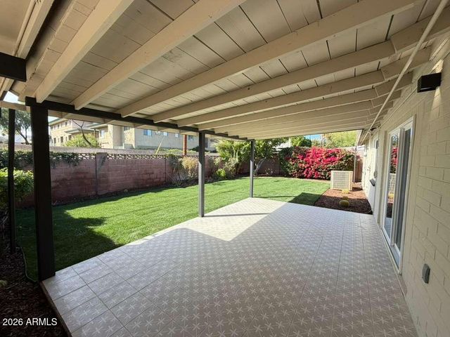 6134 N 9TH Street, Phoenix, AZ 85014