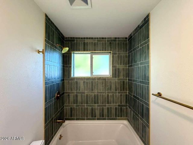 6134 N 9TH Street, Phoenix, AZ 85014