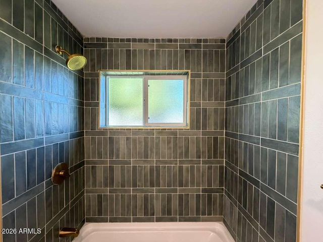 6134 N 9TH Street, Phoenix, AZ 85014