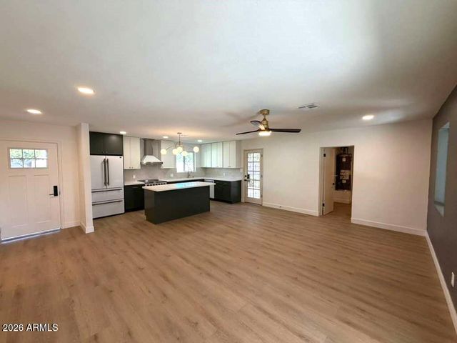 6134 N 9TH Street, Phoenix, AZ 85014