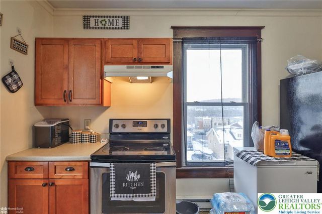 215 North 2nd Street, Lehighton Boro, PA 18235