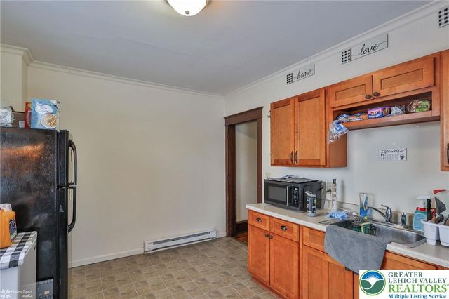 215 North 2nd Street, Lehighton Boro, PA 18235