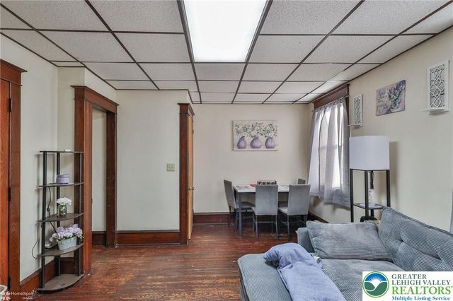 215 North 2nd Street, Lehighton Boro, PA 18235