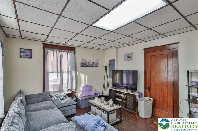 215 North 2nd Street, Lehighton Boro, PA 18235