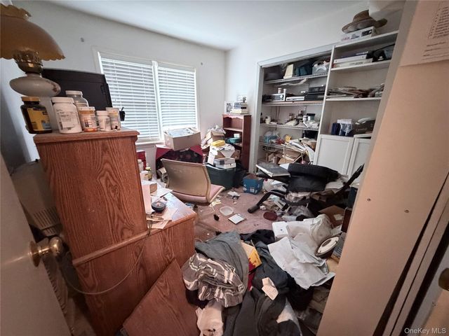 98 Broadway, Rocky Point, NY 11778