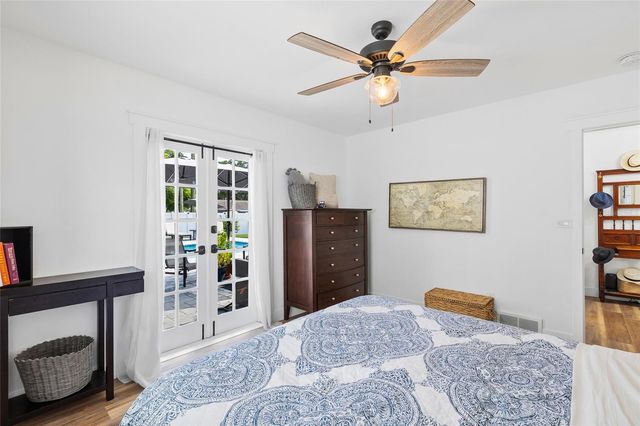 1821 OAK LAKE DRIVE, Clearwater, FL 33764