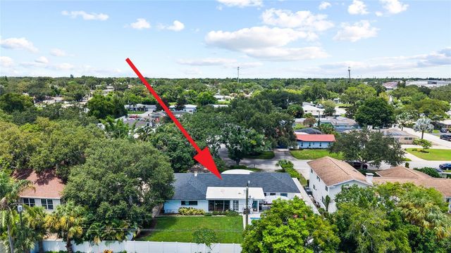 1821 OAK LAKE DRIVE, Clearwater, FL 33764