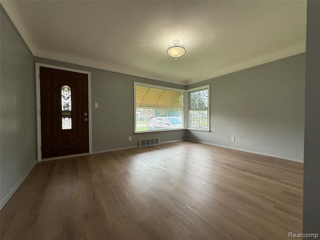 19358 Evergreen Road, Detroit, MI 48219
