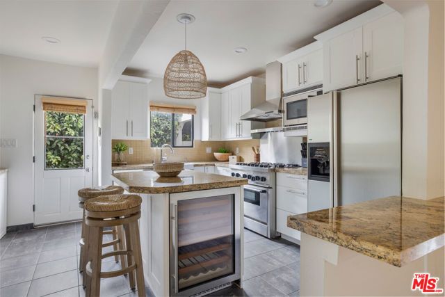 3004 Yale Avenue, Marina Del Rey, CA 90292