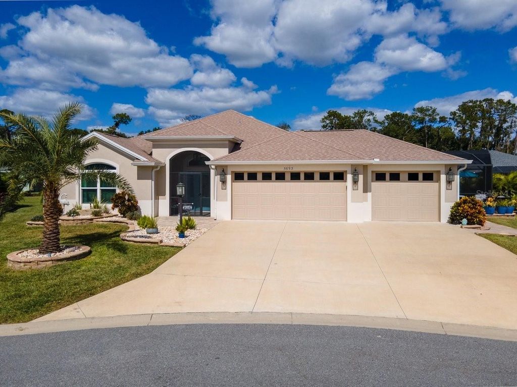 5693 BLANCHARD LANE, The Villages, FL 32163