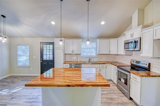 211 Bumgarner Avenue, Norman, OK 73026