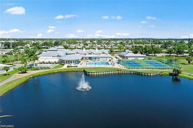 450 N Snead DR, North Fort Myers, FL 33903