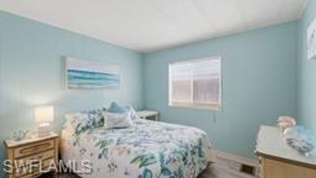 450 N Snead DR, North Fort Myers, FL 33903