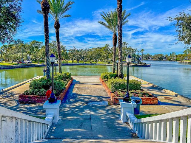 463 BAYOU VILLAGE DRIVE, Tarpon Springs, FL 34689