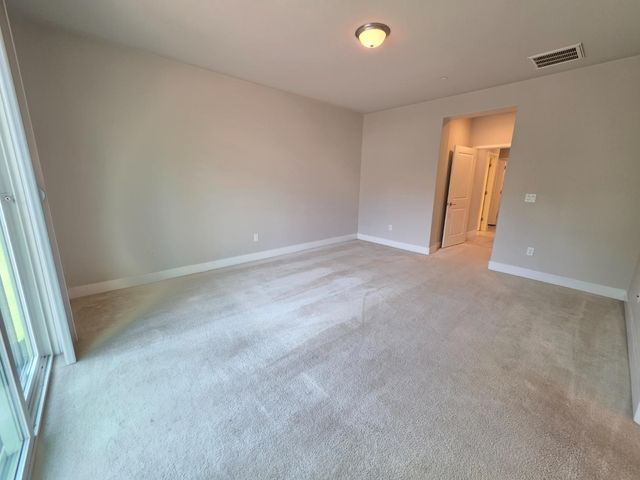 5873 Da Vinci Way, Sacramento, CA 95835