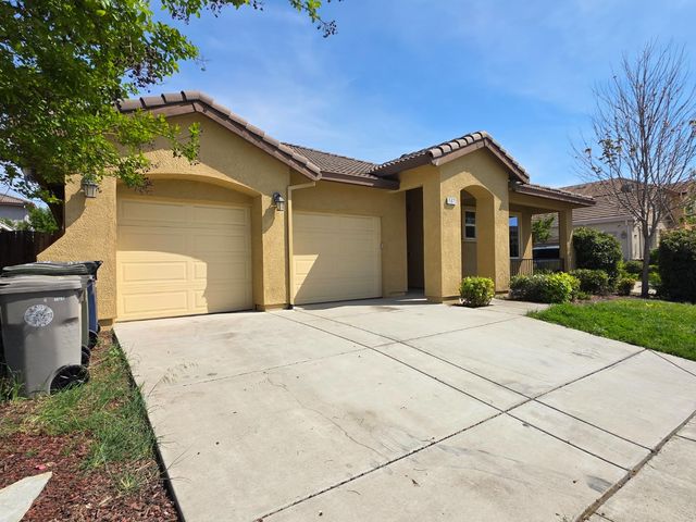 5873 Da Vinci Way, Sacramento, CA 95835