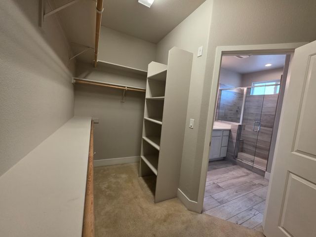 5873 Da Vinci Way, Sacramento, CA 95835