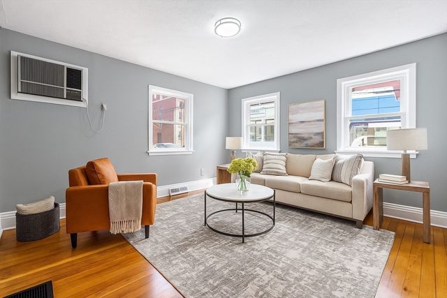88 Garland St, Everett, MA 02149