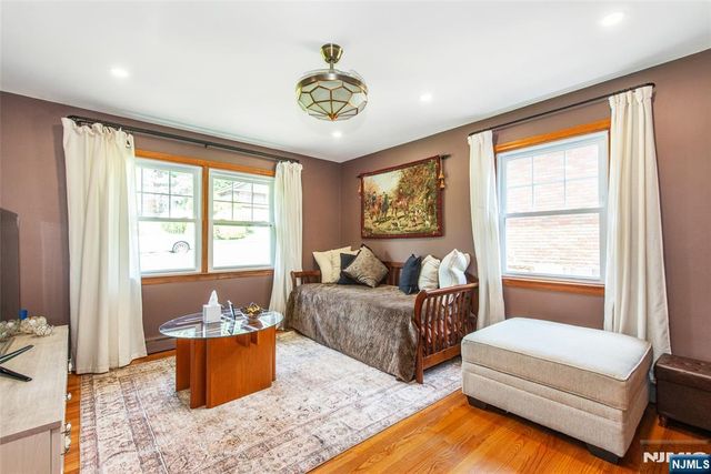 186 Macdonald Drive, Wayne, NJ 07470