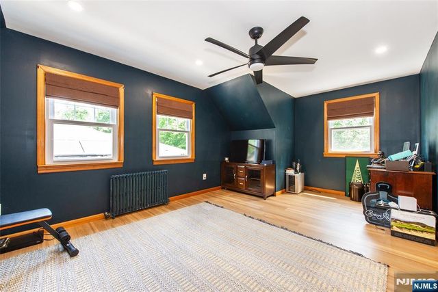 186 Macdonald Drive, Wayne, NJ 07470