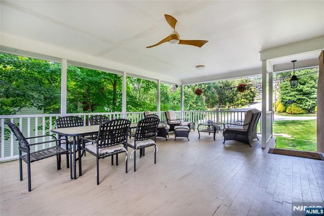 186 Macdonald Drive, Wayne, NJ 07470