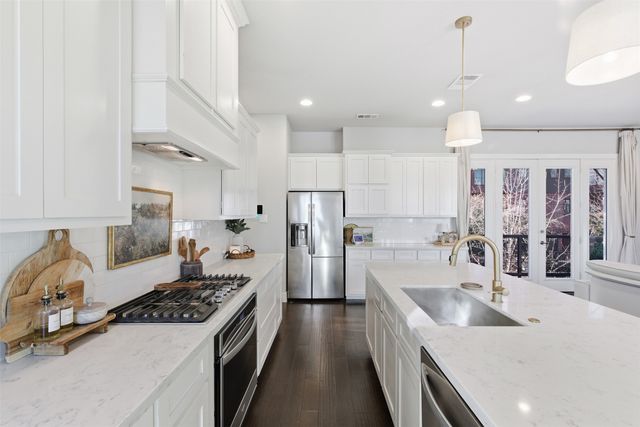 2844 Wingate Street, Fort Worth, TX 76107