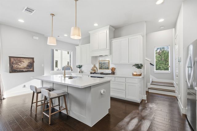 2844 Wingate Street, Fort Worth, TX 76107