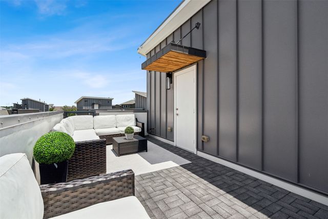 2844 Wingate Street, Fort Worth, TX 76107