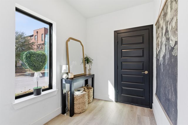 2844 Wingate Street, Fort Worth, TX 76107