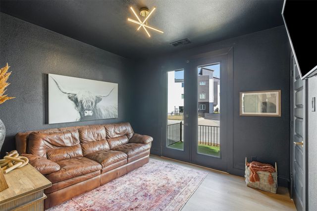 2844 Wingate Street, Fort Worth, TX 76107