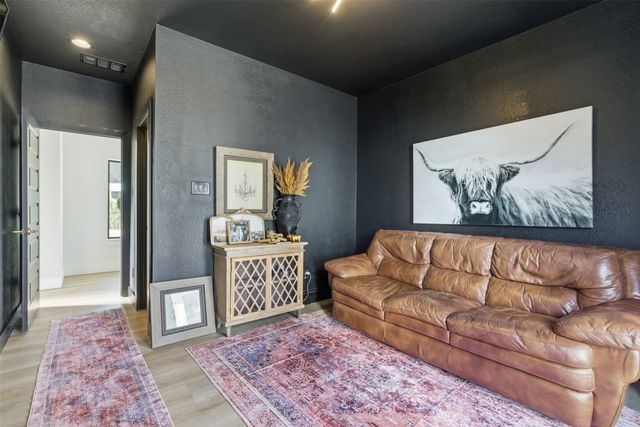 2844 Wingate Street, Fort Worth, TX 76107