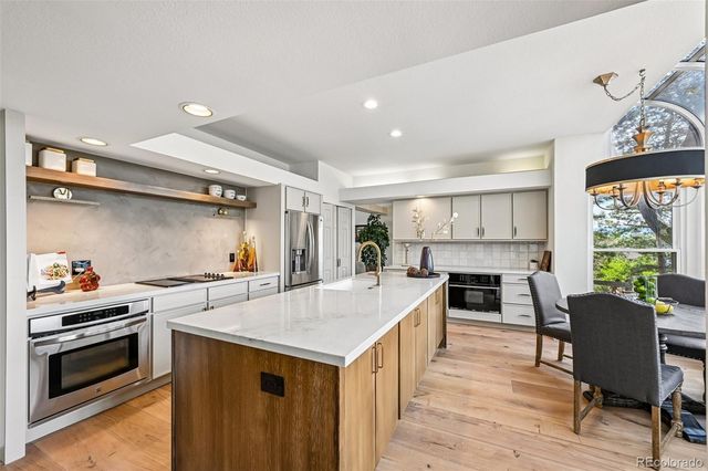 9315 Sulton Court, Highlands Ranch, CO 80126