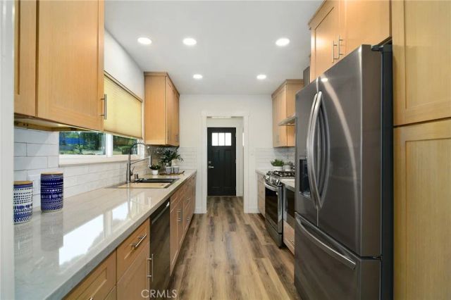5627 Le Sage, Woodland Hills, CA 91367