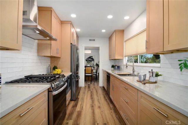 5627 Le Sage, Woodland Hills, CA 91367
