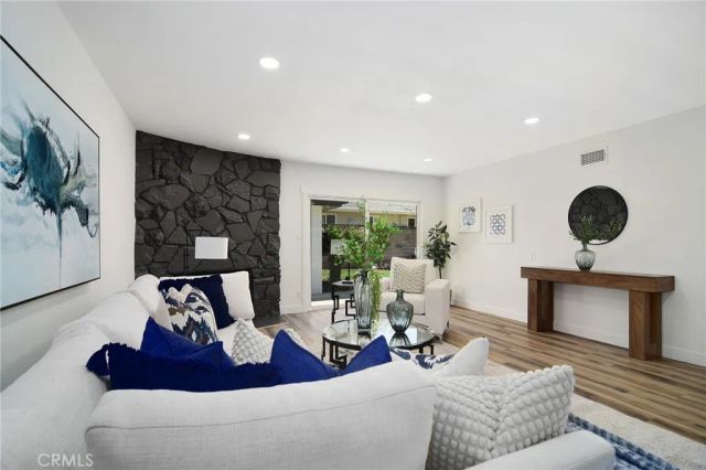 5627 Le Sage, Woodland Hills, CA 91367