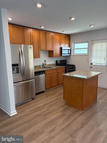 7119 LEYTE DR, Oxon Hill, MD 20745