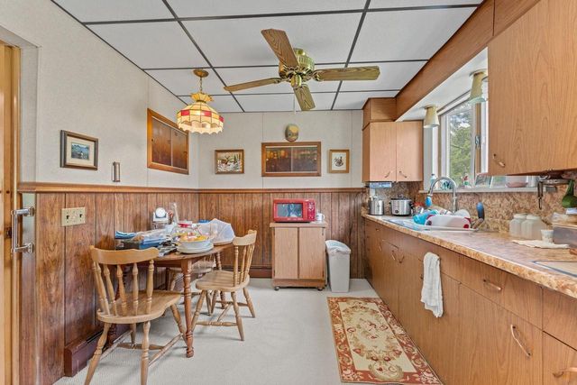 719 Silver Lake Drive, Portage, WI 53901