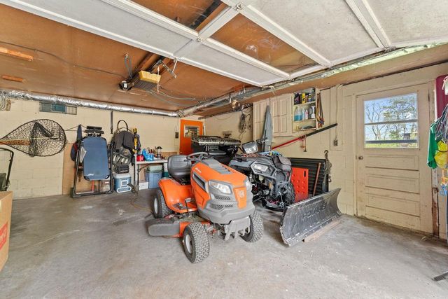 719 Silver Lake Drive, Portage, WI 53901